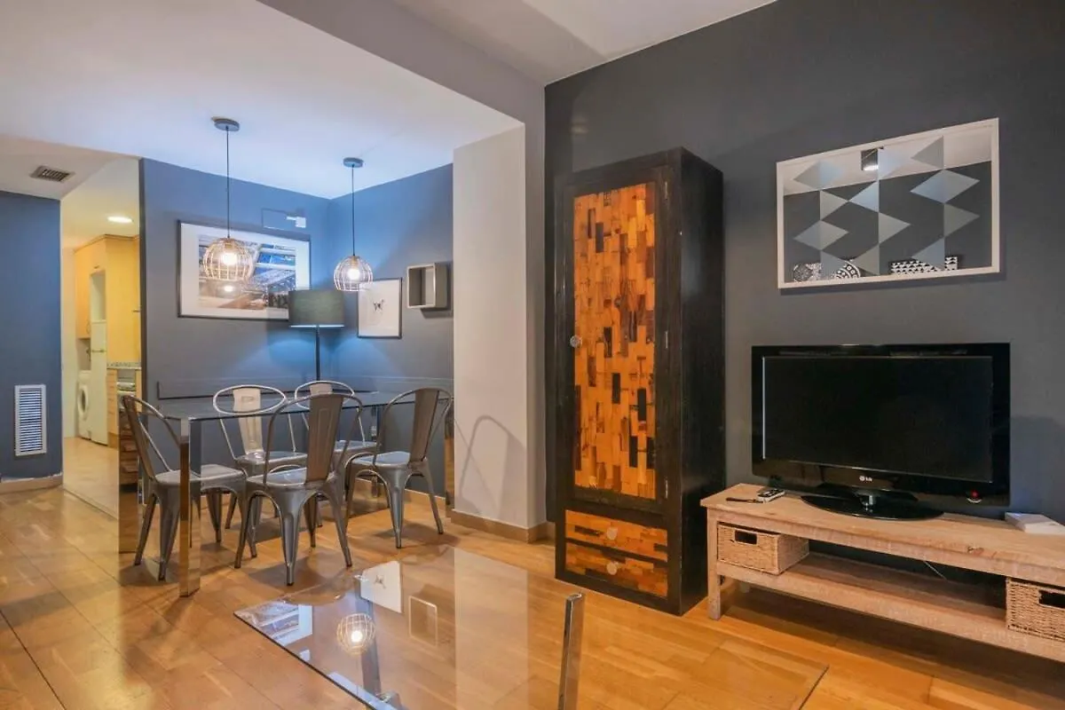 Bright And Modern Duplex With Terrace In Eixample District P1 Apartment Barcelona Spain