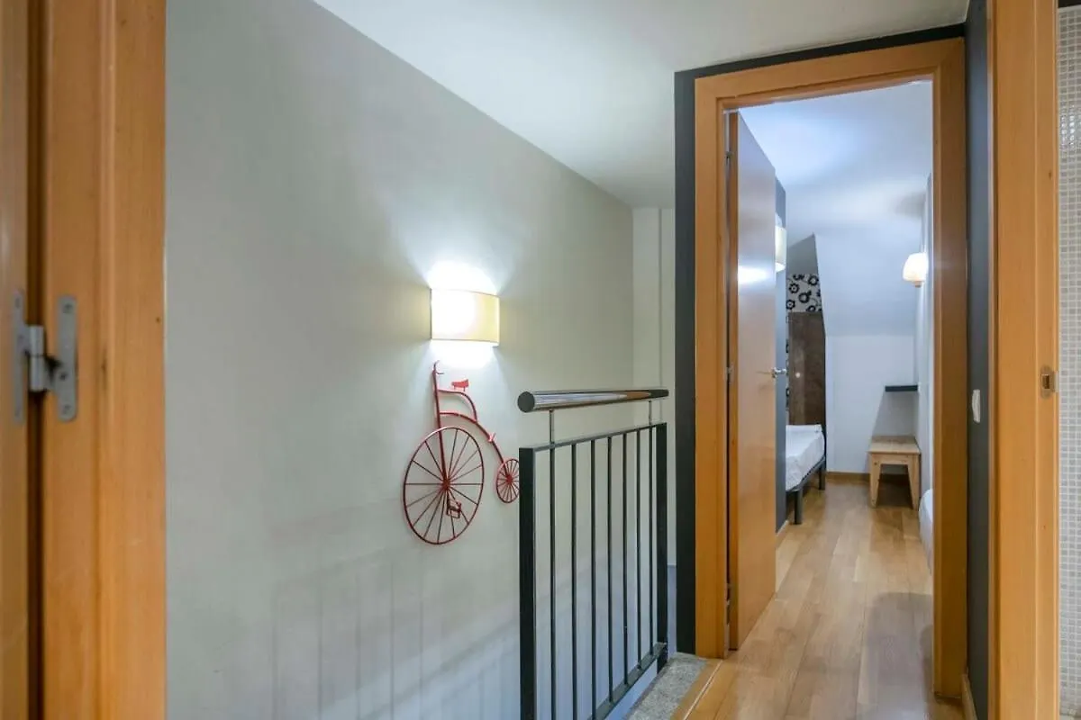 Bright And Modern Duplex With Terrace In Eixample District P1 Apartment Barcelona