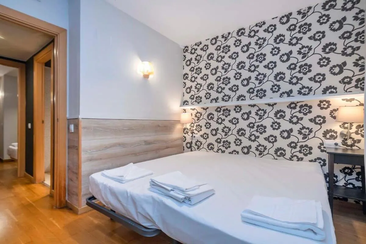 Bright And Modern Duplex With Terrace In Eixample District P1 Apartment Barcelona 0*,  Spain