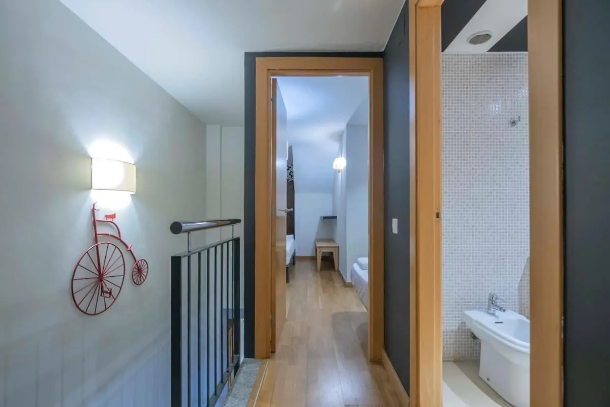 Bright And Modern Duplex With Terrace In Eixample District P1 Apartment Barcelona