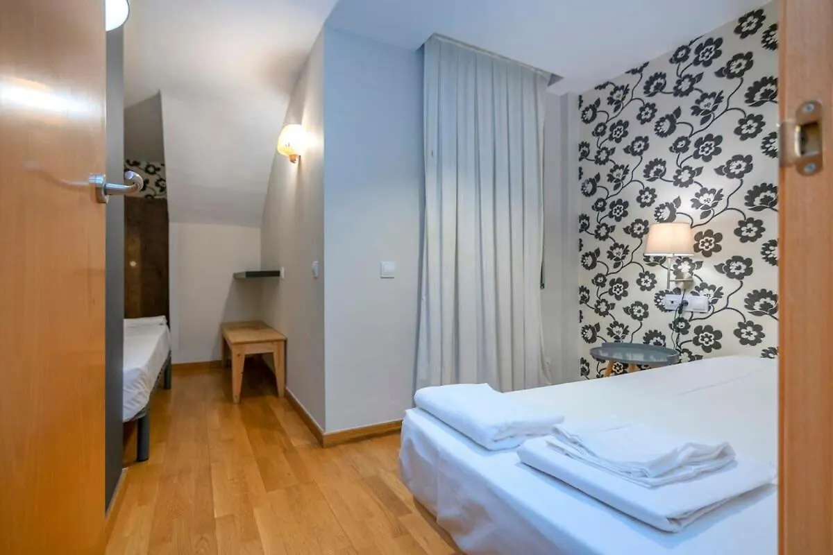 Bright And Modern Duplex With Terrace In Eixample District P1 Apartment Barcelona Spain